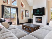 Spacious Avon Townhome - Views of Beaver Creek