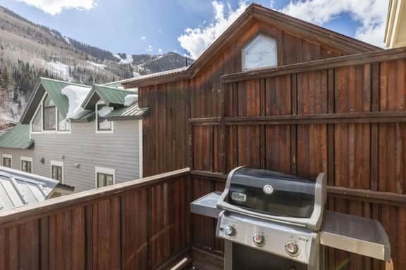 Pacific Avenue Paradise - Steps to Slopes & Town - Image 3
